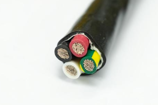 CV・SVなどで使われる3本線（電線B）