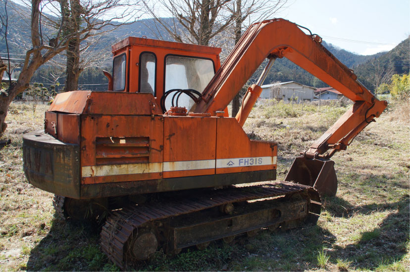 古いショベルカー